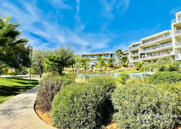 Aljamila - Luxurious - Pool - Garden Lägenhet *